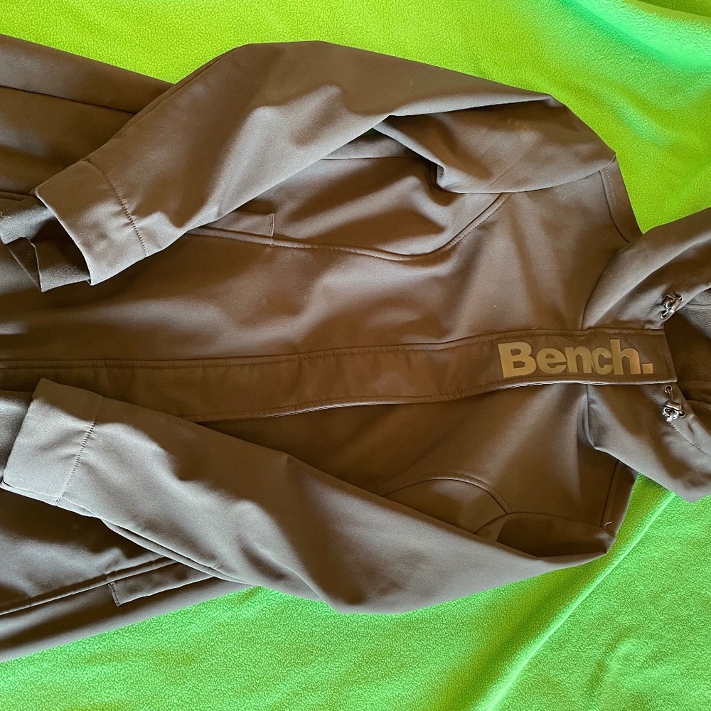Bench jacket